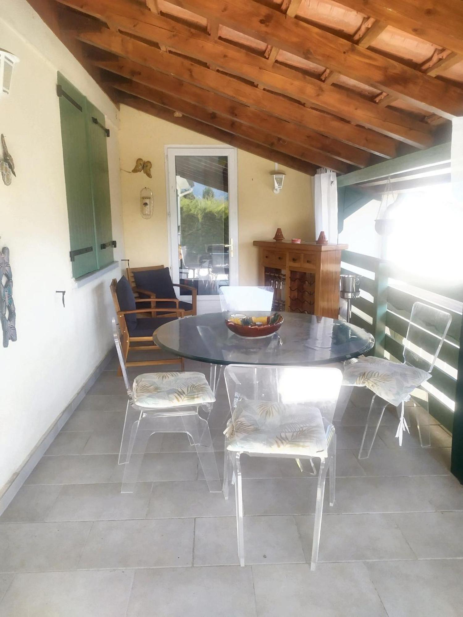 Maison Paisible A Veyras Avec Piscine Privee Et Vue Montagne Екстериор снимка